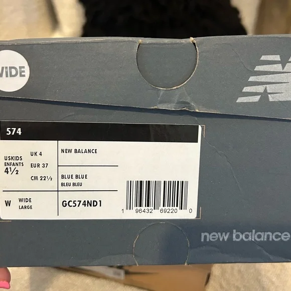 New Balance 574 4.5 Wide NIB - Picture 9 of 10